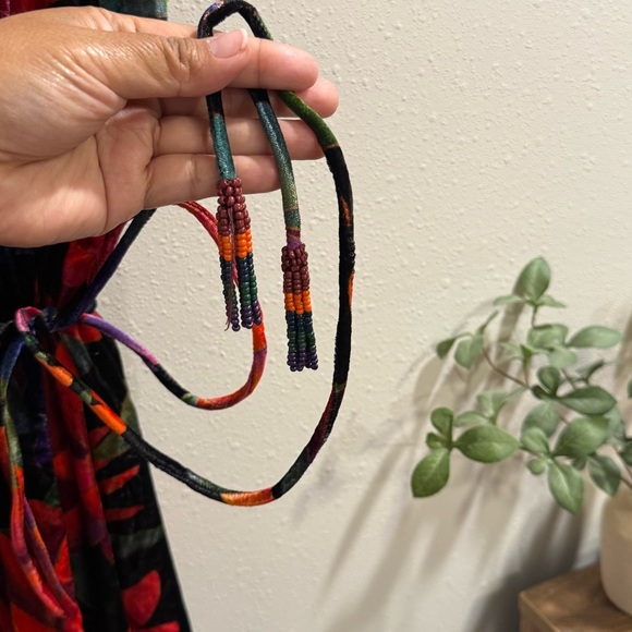 Farm Rio Medium Flower Season Black Wrap Maxi Velvet Dress Wedding Formal Party - Picture 7 of 9